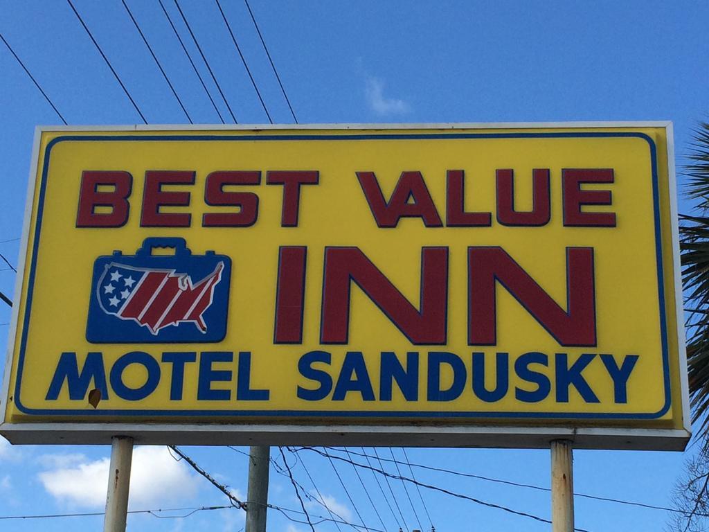 Best Value Inn Motel Sandusky มาเรียนนา ภายนอก รูปภาพ