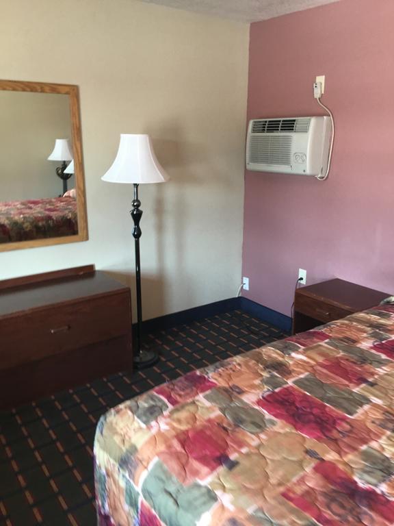 Best Value Inn Motel Sandusky มาเรียนนา ภายนอก รูปภาพ