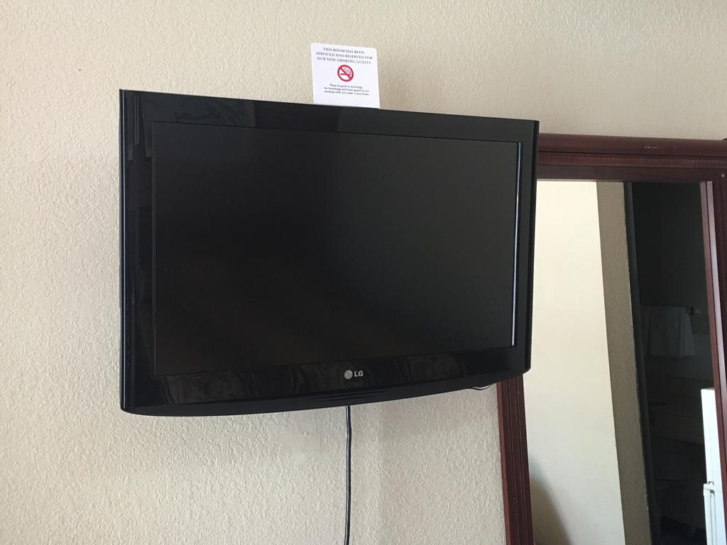 Best Value Inn Motel Sandusky มาเรียนนา ภายนอก รูปภาพ